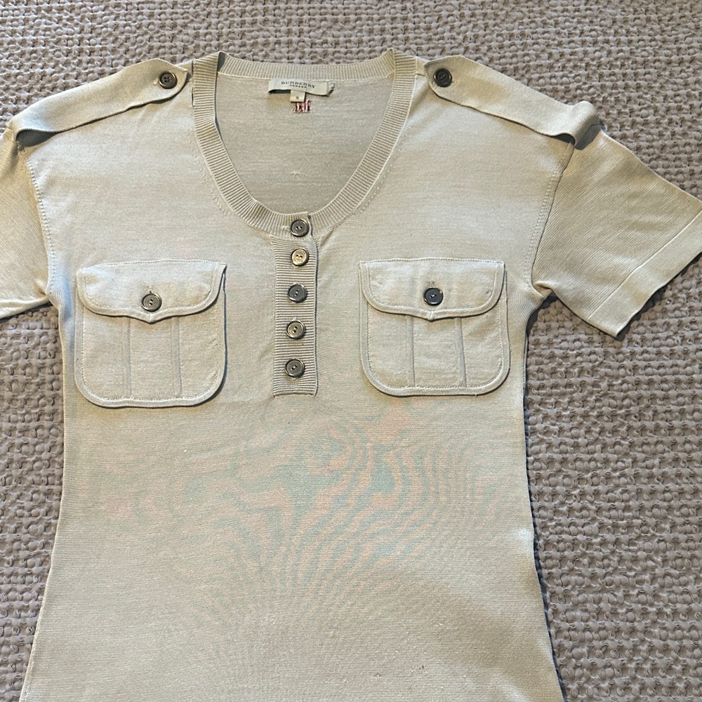 Burberry Beige Scoop-Neck Short sleeve Sweater top